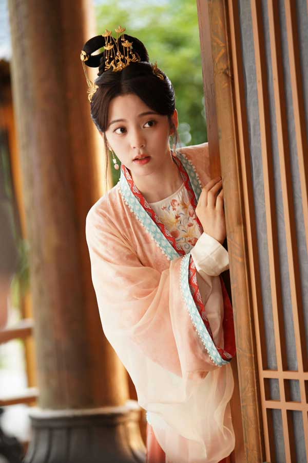欧阳娜娜主演新剧《永安梦》开播 上演古风探案欢喜记 (2).jpg